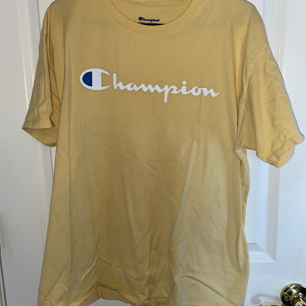 Champion tshirt